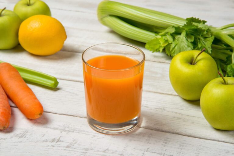 Cancer Fighting Carrot & Celery Juice